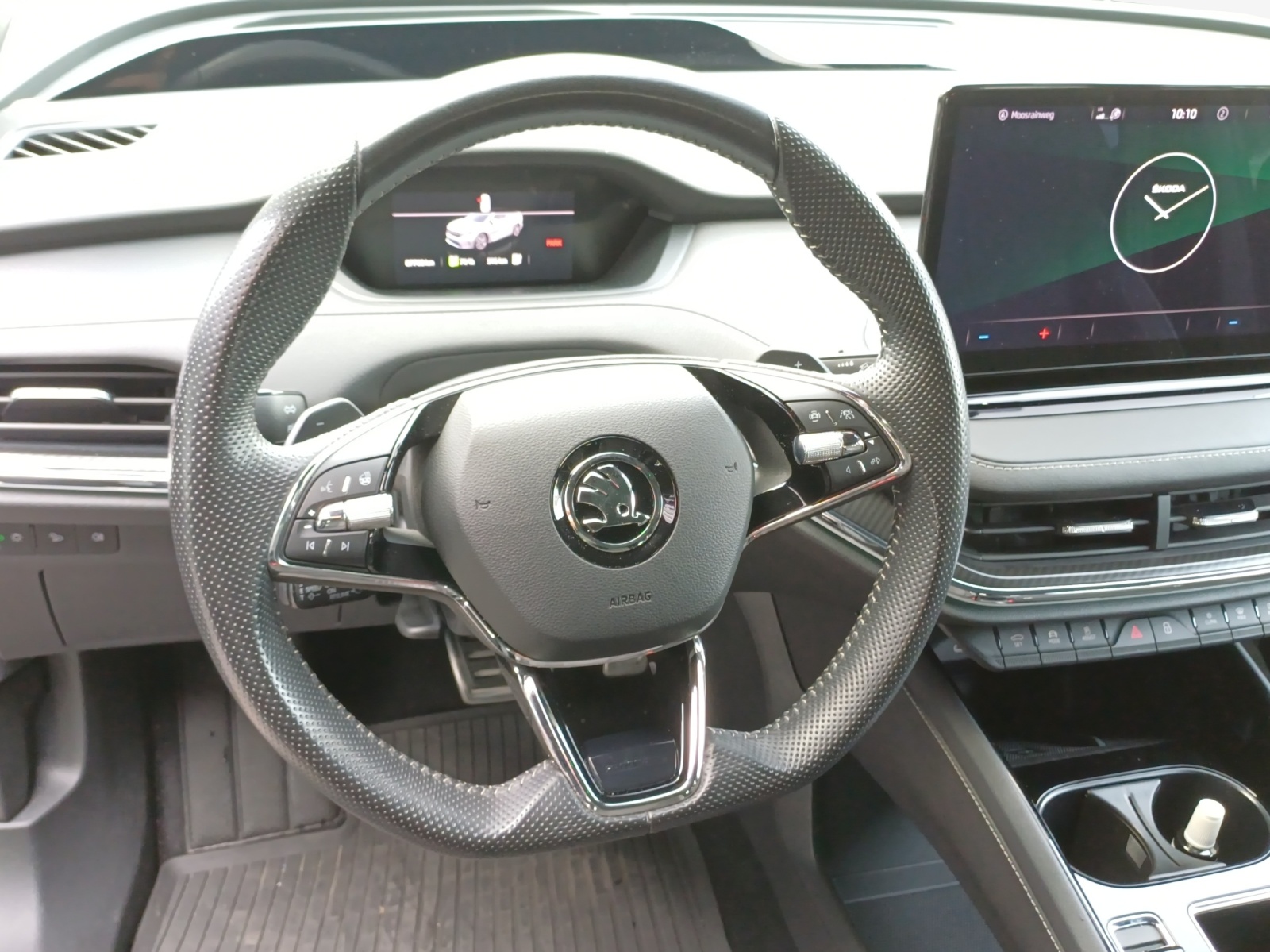 SKODA Enyaq iV 80x SportLine-image-10