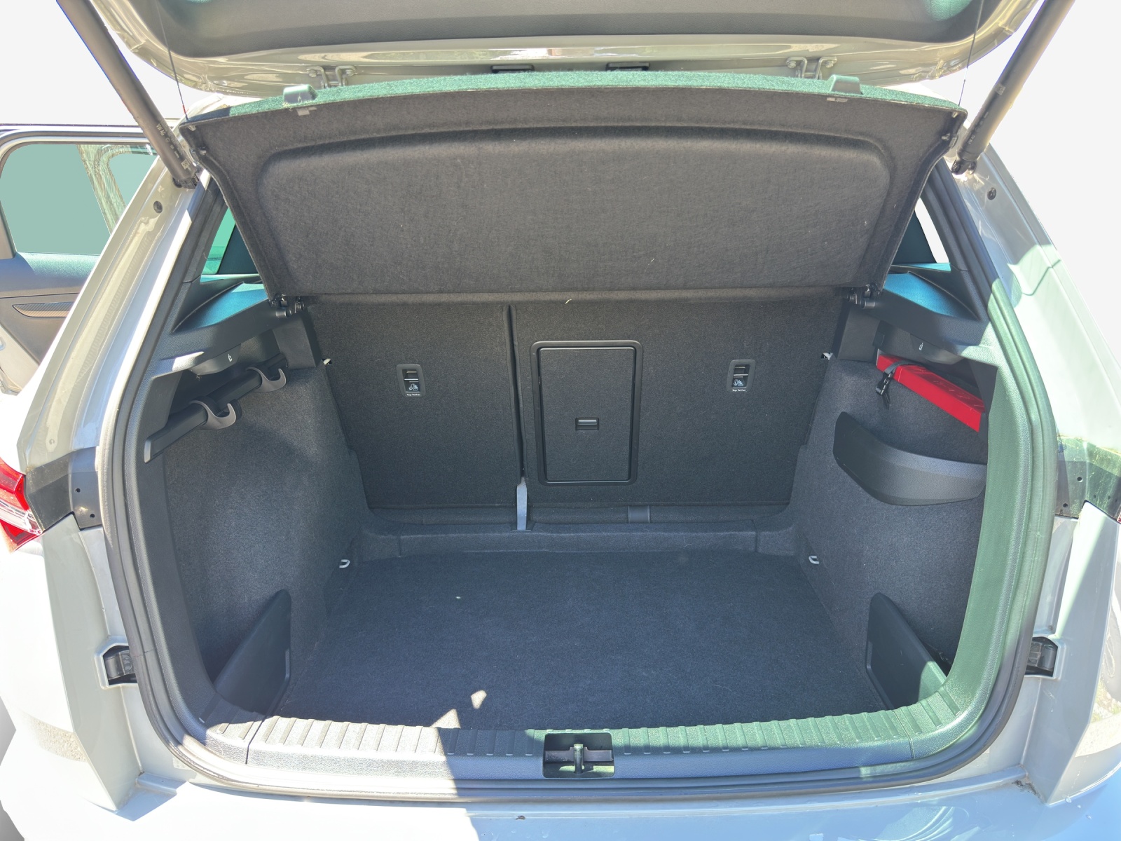 SKODA Karoq 1.5 TSI SportLine DSG-image-12