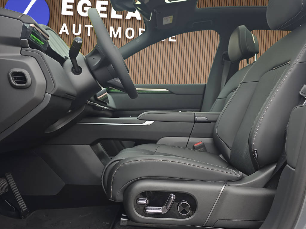 ZEEKR 7X Privilege AWD-image-11