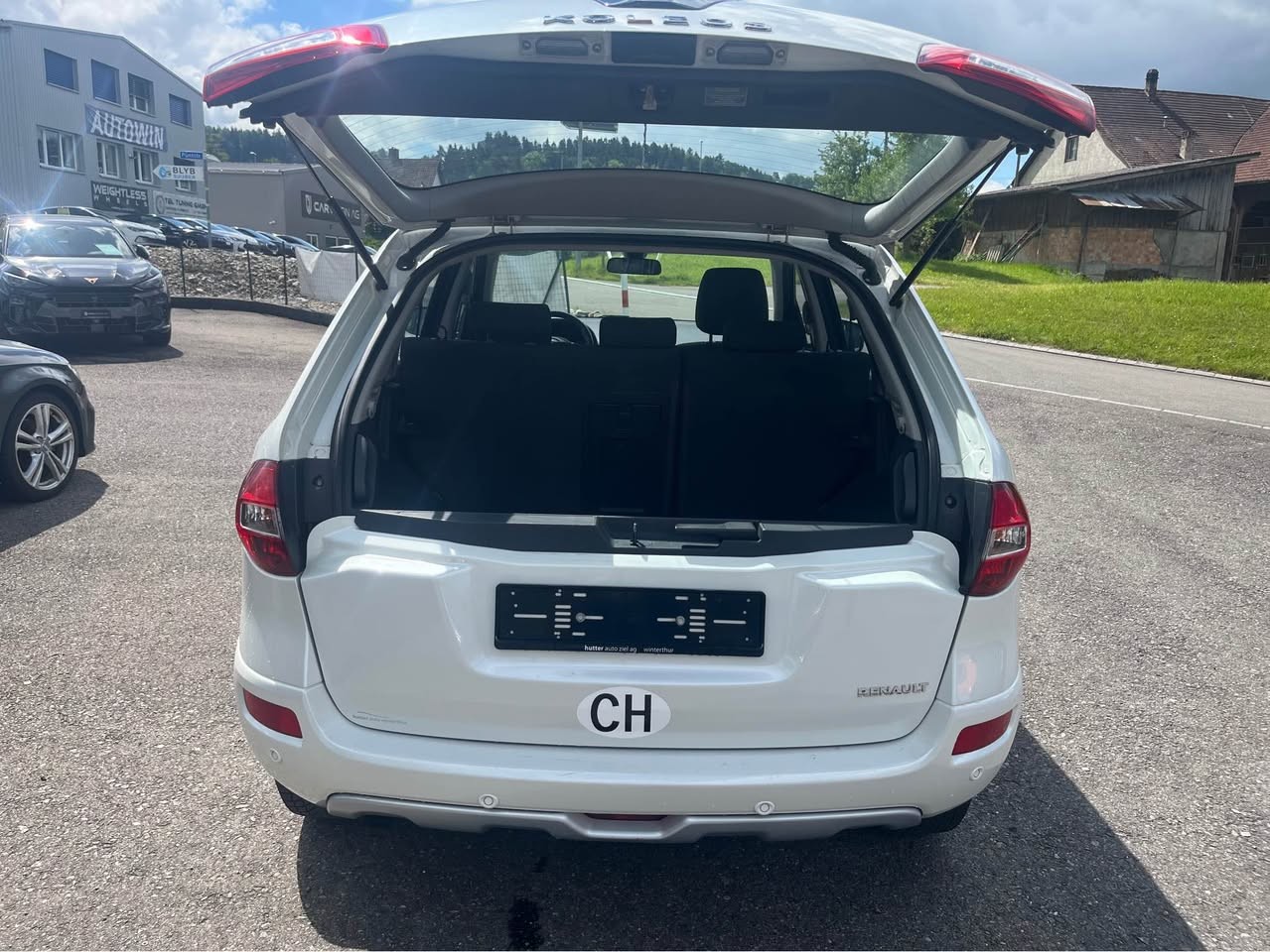 RENAULT Koleos 2.0 dCi Dynamique 4x4 Automatic-image-6