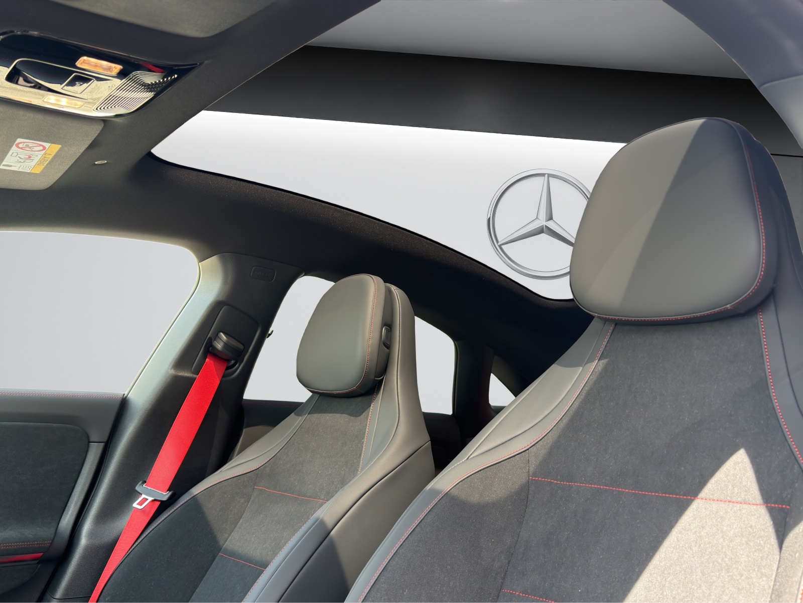 Image MERCEDES-BENZ CLA-350 CLA 350 4 Matic 85 kWh EQ