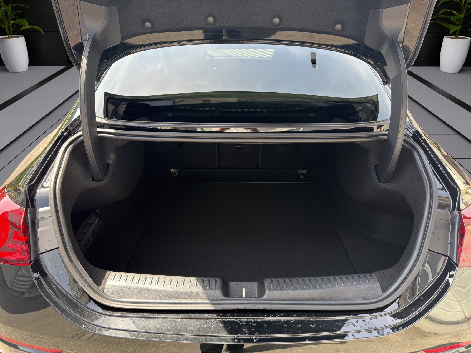 Image MERCEDES-BENZ CLA-350 CLA 350 4 Matic 85 kWh EQ