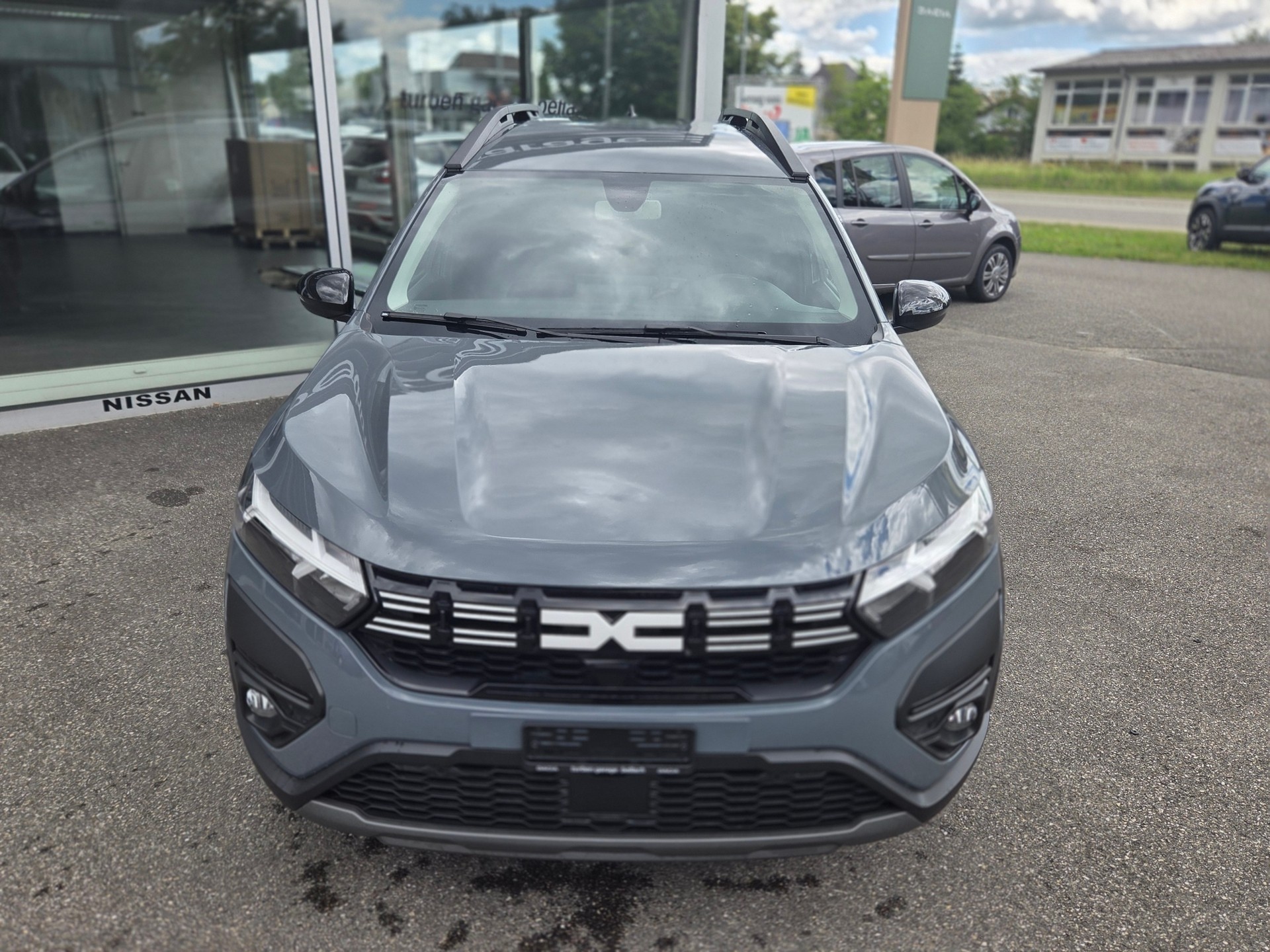 DACIA Jogger TCe 110 Extreme 5-Plätzer / Anhängerkupplung-image-6