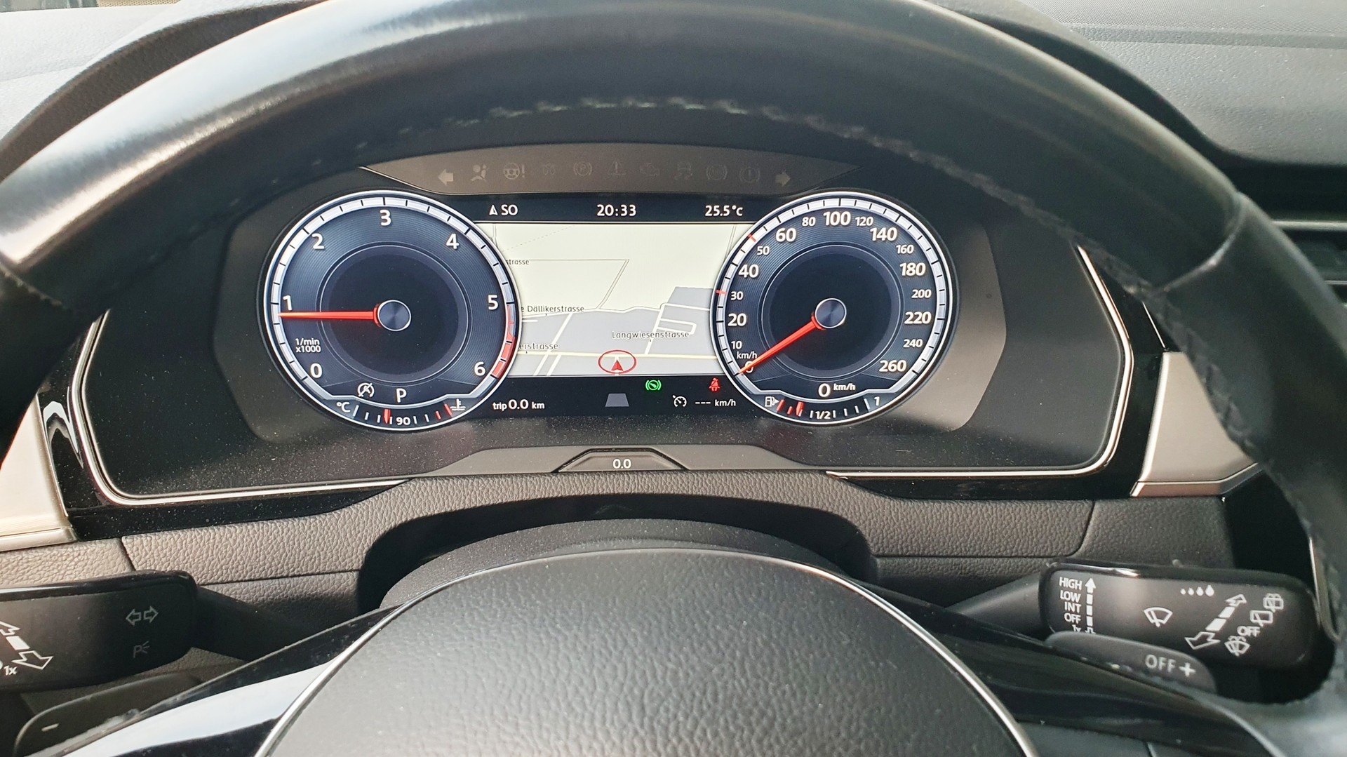 VW Passat Variant 2.0 TDI BMT Highline DSG 4Motion-image-13