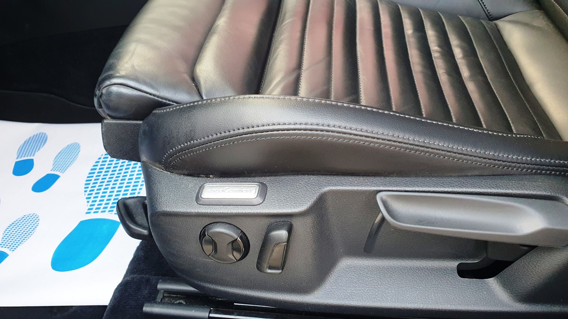 VW Passat Variant 2.0 TDI BMT Highline DSG 4Motion-image-14