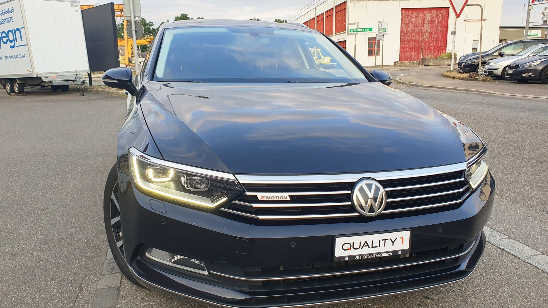 VW Passat Variant 2.0 TDI BMT Highline DSG 4Motion-showroom-element-3