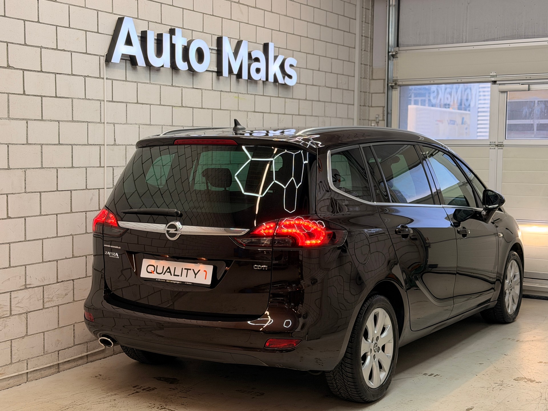 OPEL Zafira Tourer 2.0 CDTi Cosmo Automatic-image-0