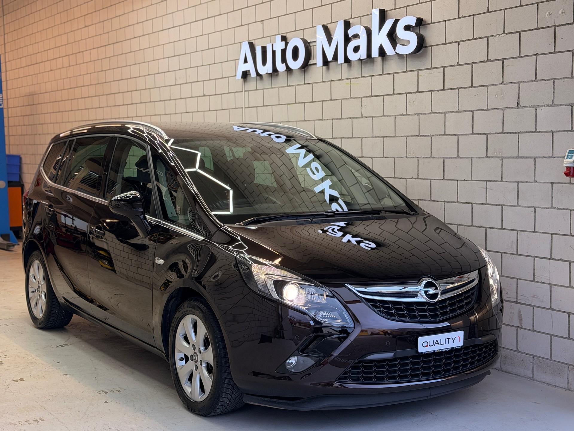 OPEL Zafira Tourer 2.0 CDTi Cosmo Automatic-image-1