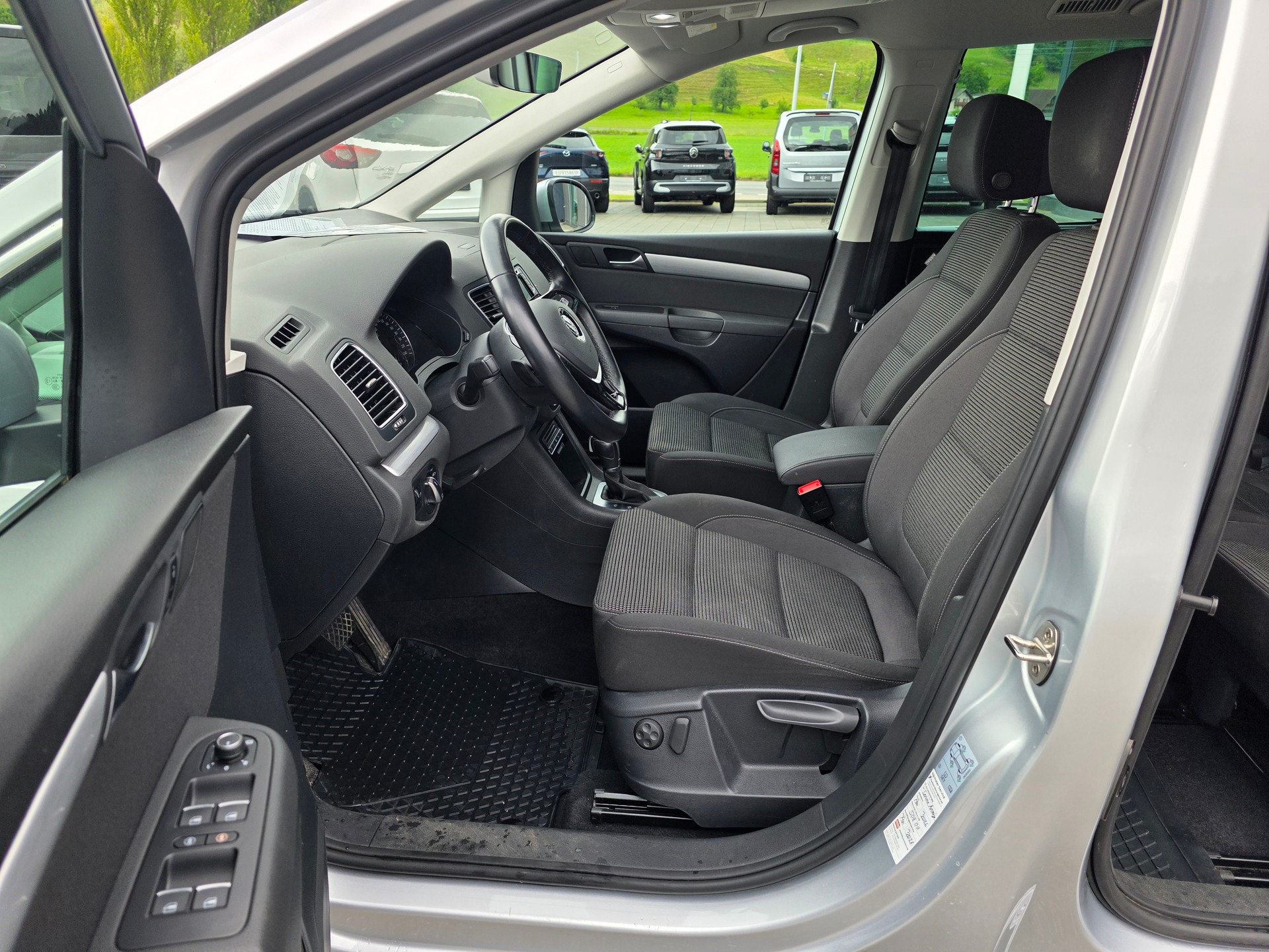 VW Sharan 1.4 TSI BlMT Comfortline DSG-image-10