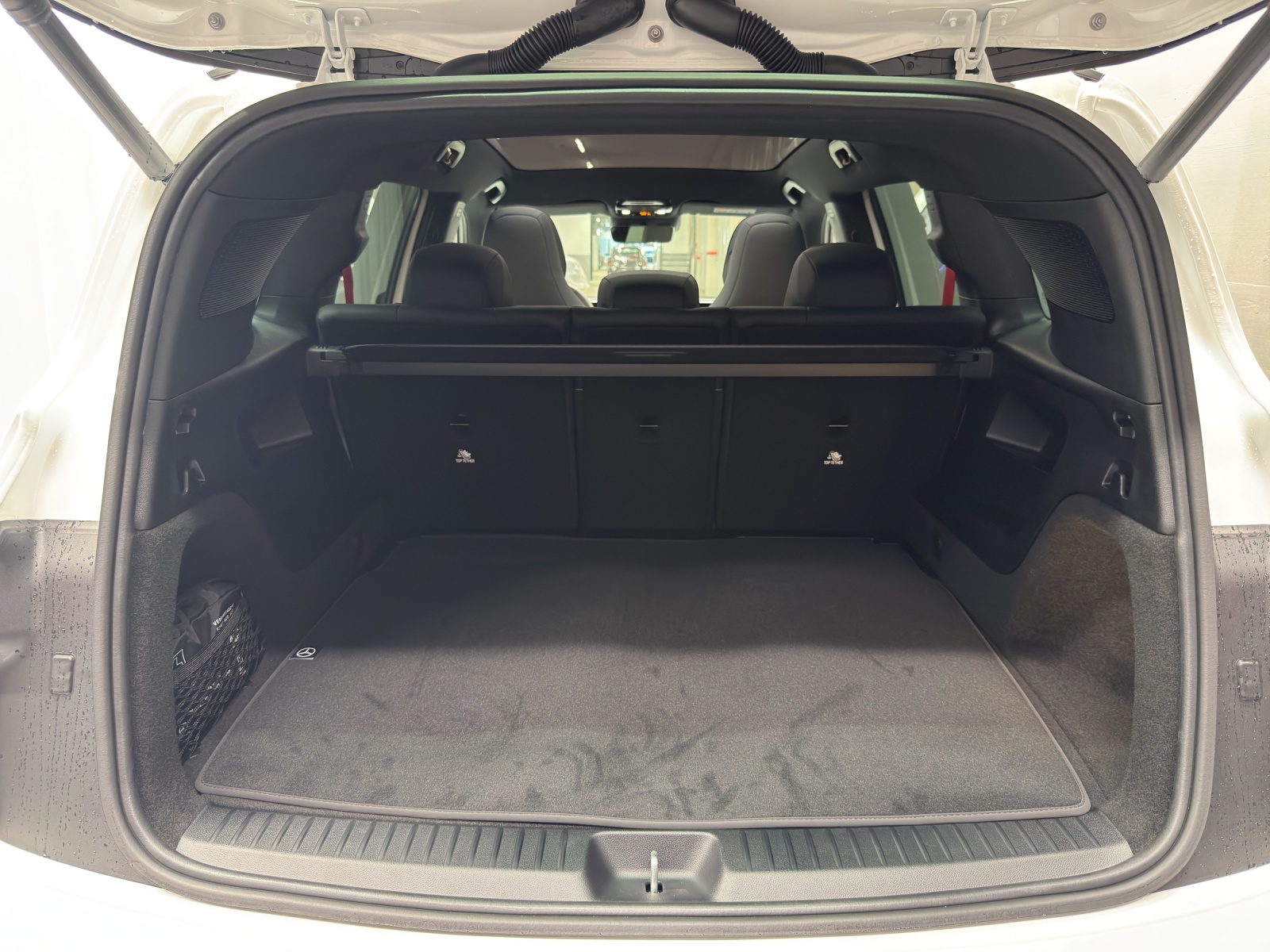 MERCEDES-BENZ GLB 220 4Matic-image-10
