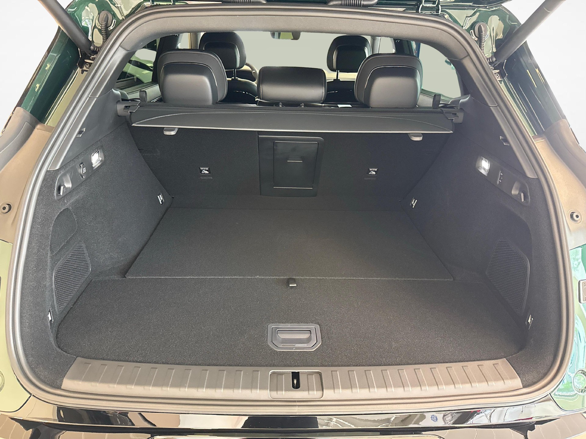 ZEEKR 7X Privilege AWD-image-11