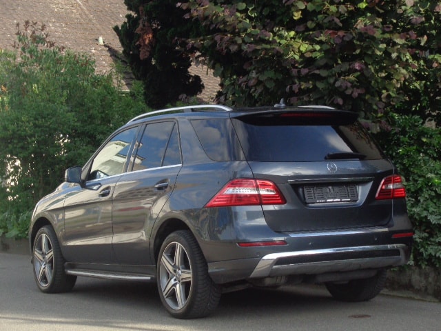 MERCEDES-BENZ ML 350 BlueTEC 4Matic 7G-Tronic-image-2