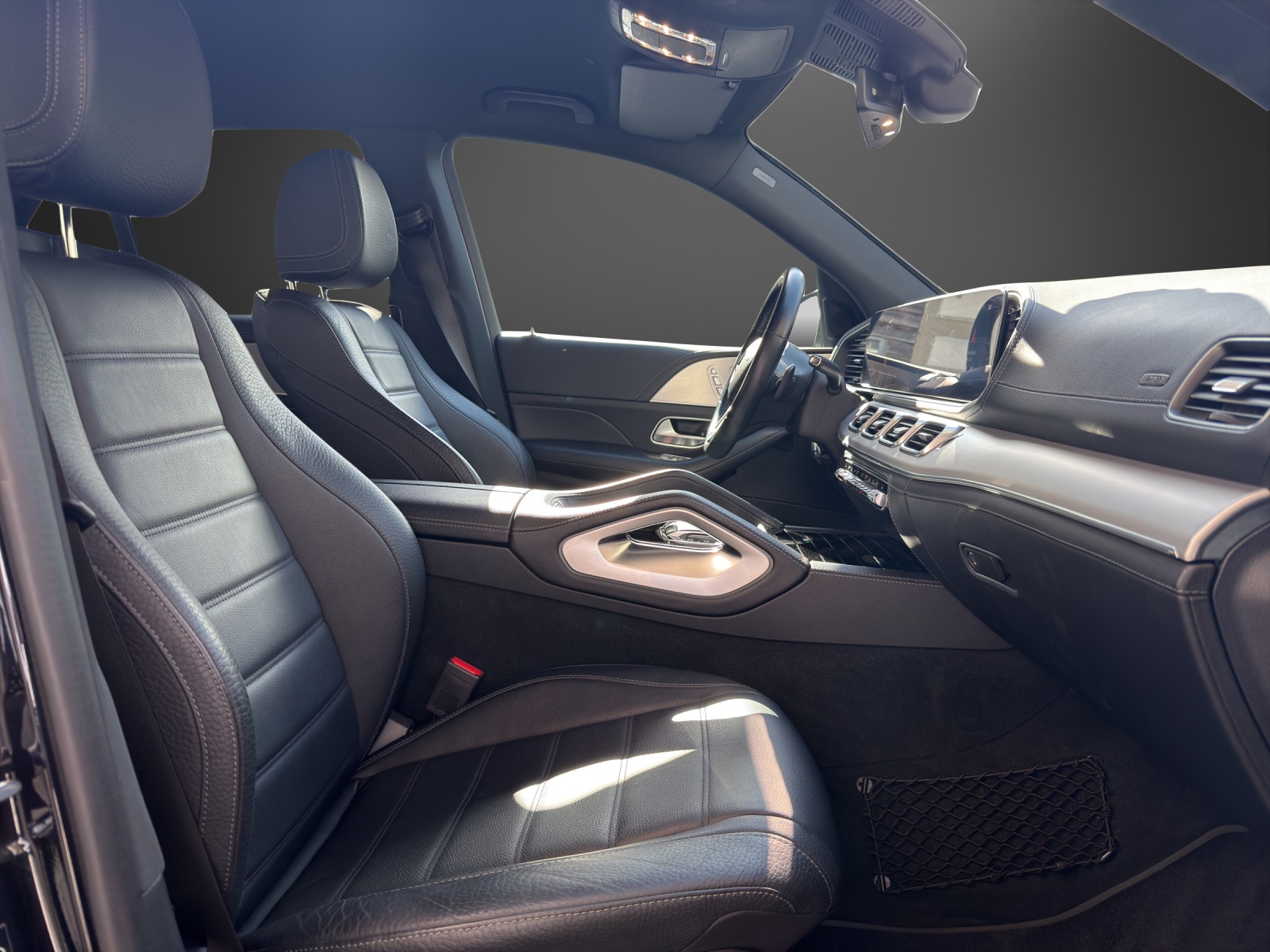 MERCEDES-BENZ GLE 400 d 4Matic AMG Line 9G-Tronic-image-12