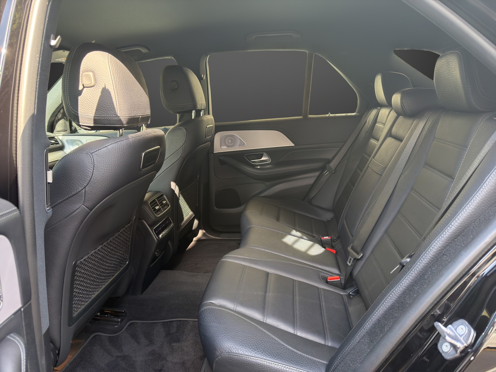 MERCEDES-BENZ GLE 400 d 4Matic AMG Line 9G-Tronic-image-11