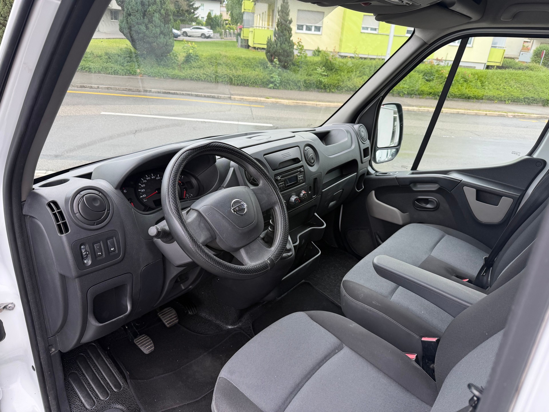 NISSAN NV400 F33.13 L1H1 FWD Pro-image-9