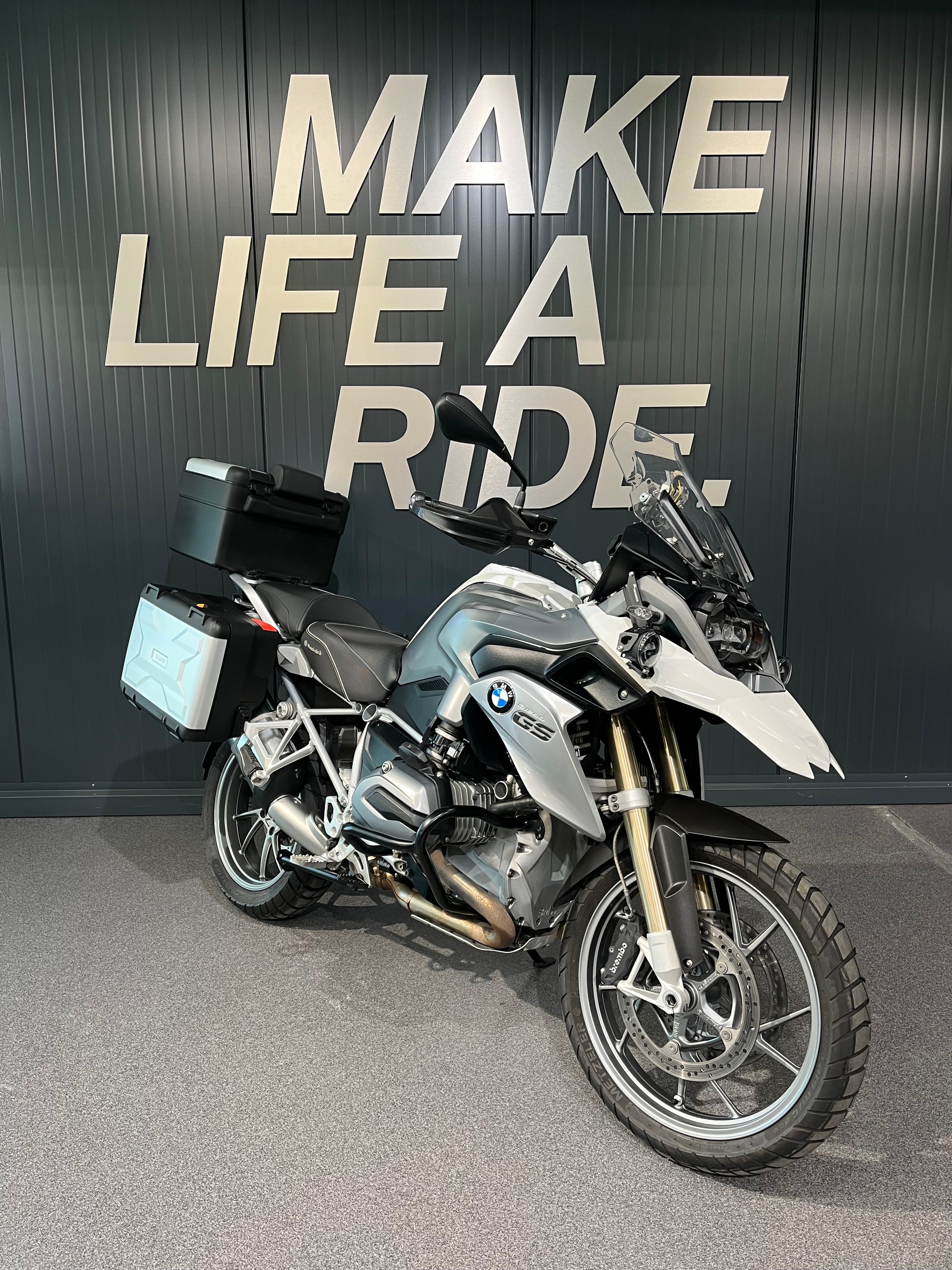 BMW R 1200 GS ABS-showroom-element-1