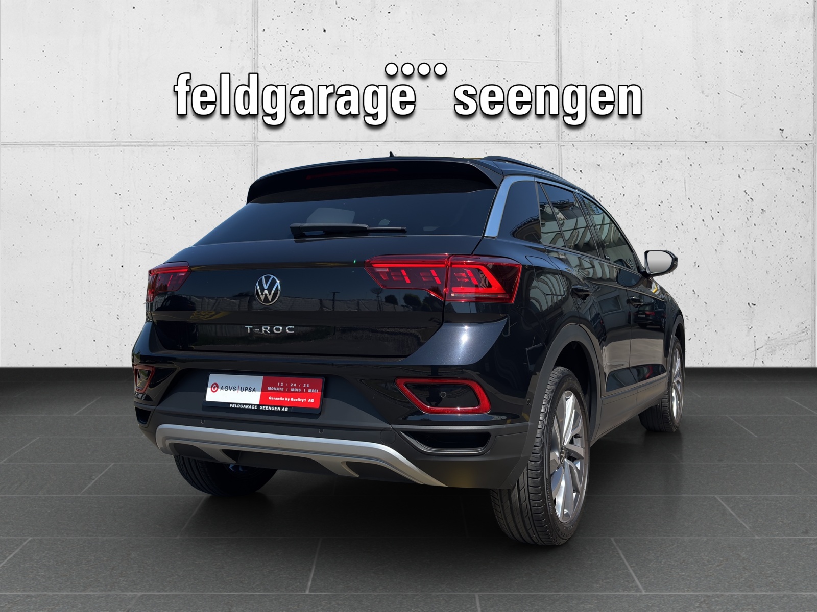 VW New T-Roc 1.5 TSI EVO Life DSG mit AHK & Rückfahrkamera-image-4