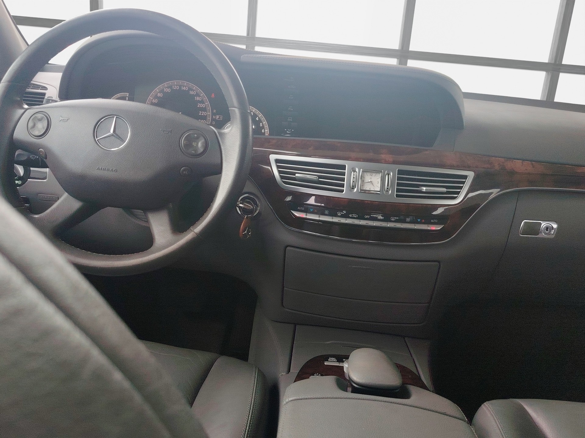 MERCEDES-BENZ S 350 7G-Tronic-image-11