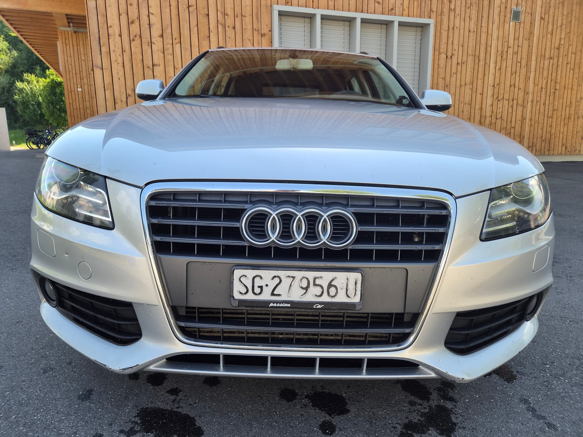 AUDI A4 Avant 1.8 TFSI multitronic-image-2
