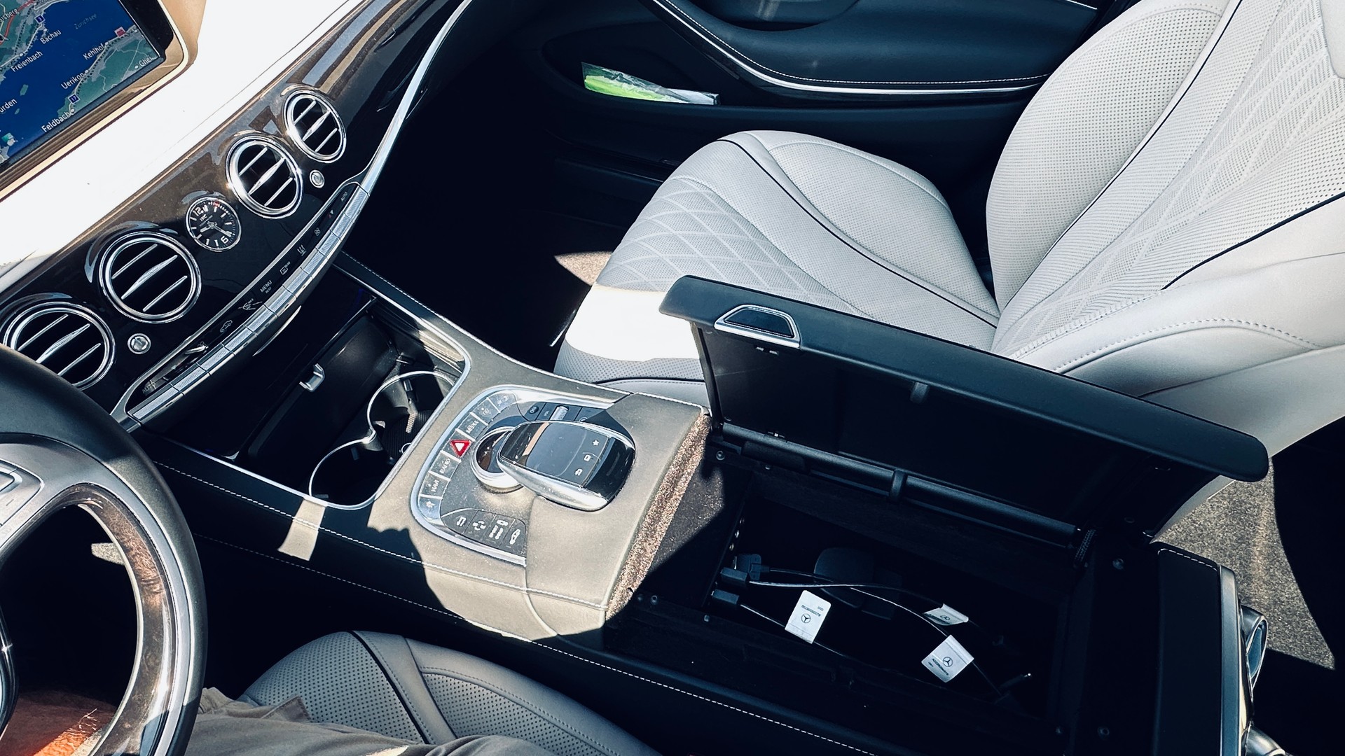 MERCEDES-BENZ S 500 V8 4matic Maybach-image-7