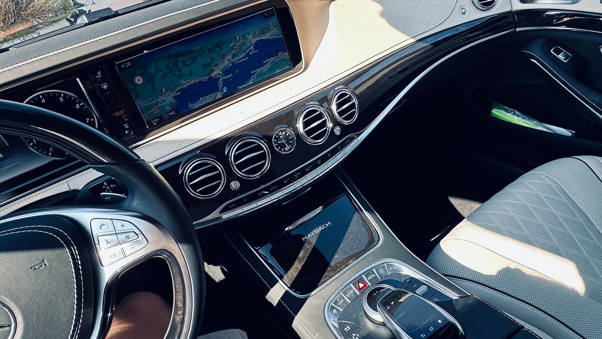 MERCEDES-BENZ S 500 V8 4matic Maybach-image-8