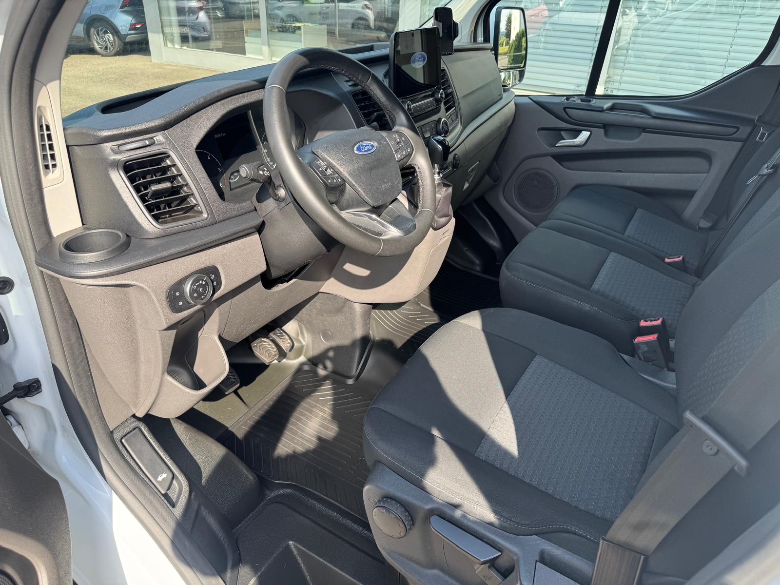 FORD Transit Cust 300 L1 Trend-image-1