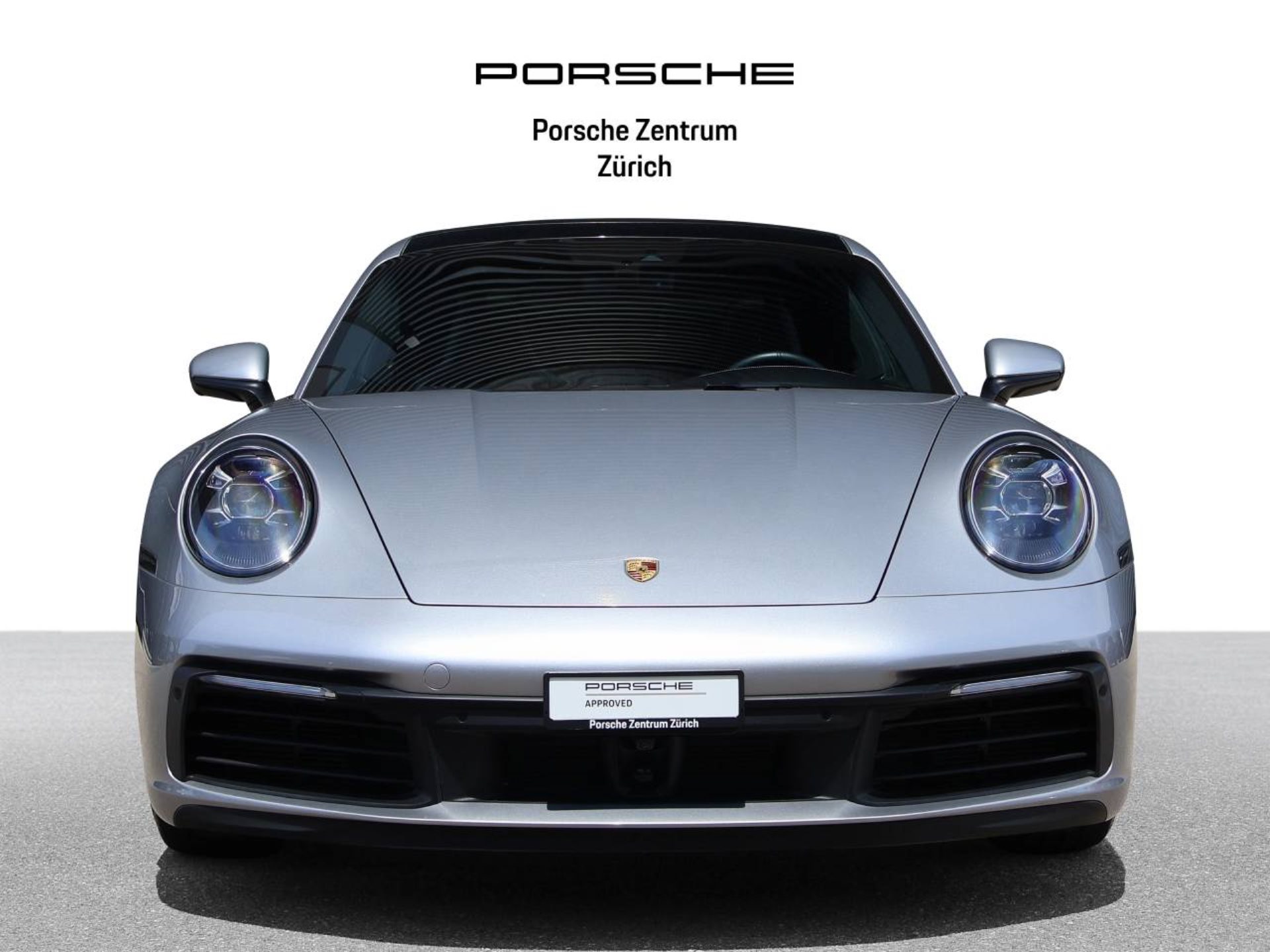 PORSCHE 911 Carrera 4S-image-8