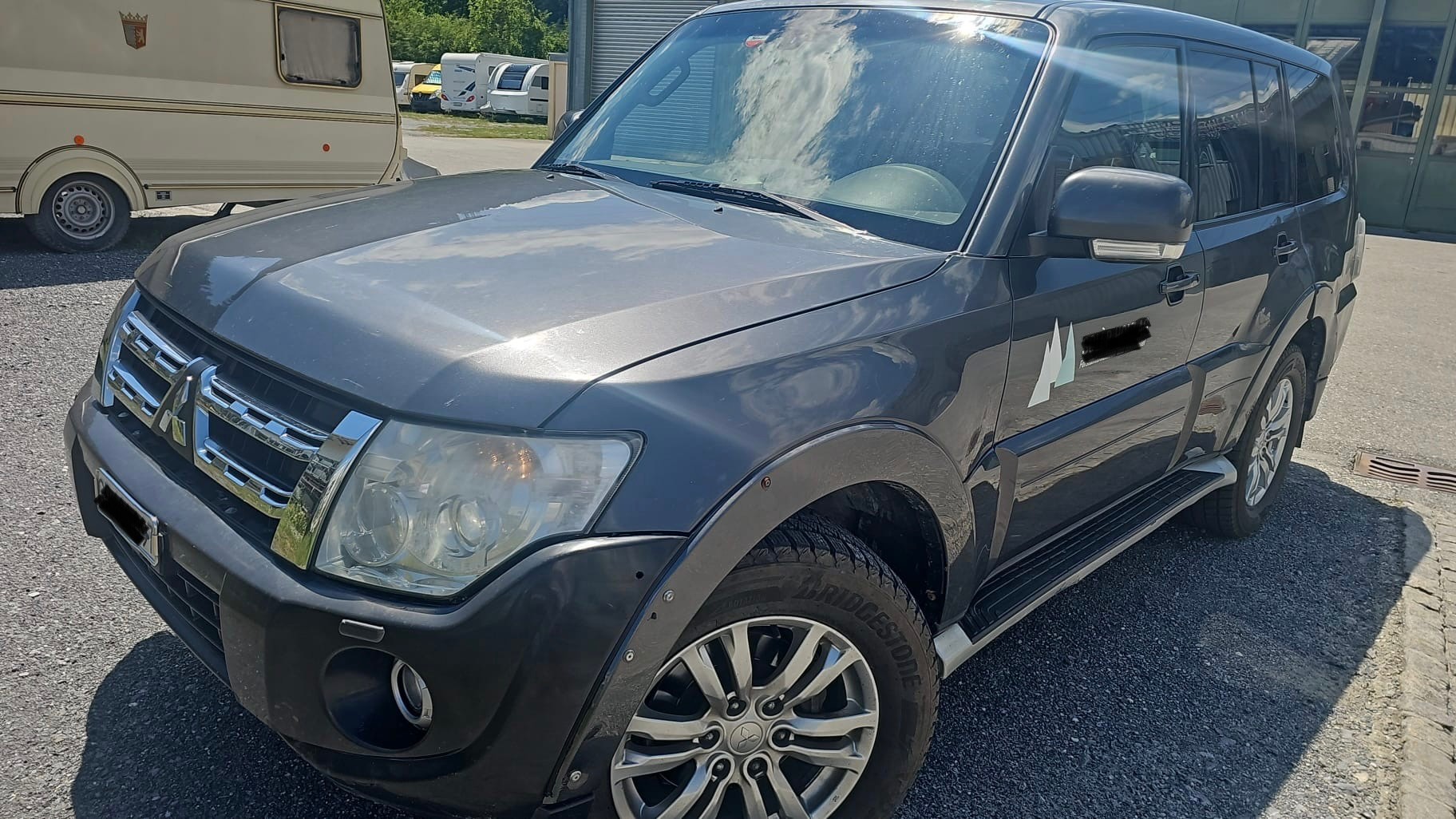 MITSUBISHI Pajero 3.2 DI-D Navigator Automatic-image-1