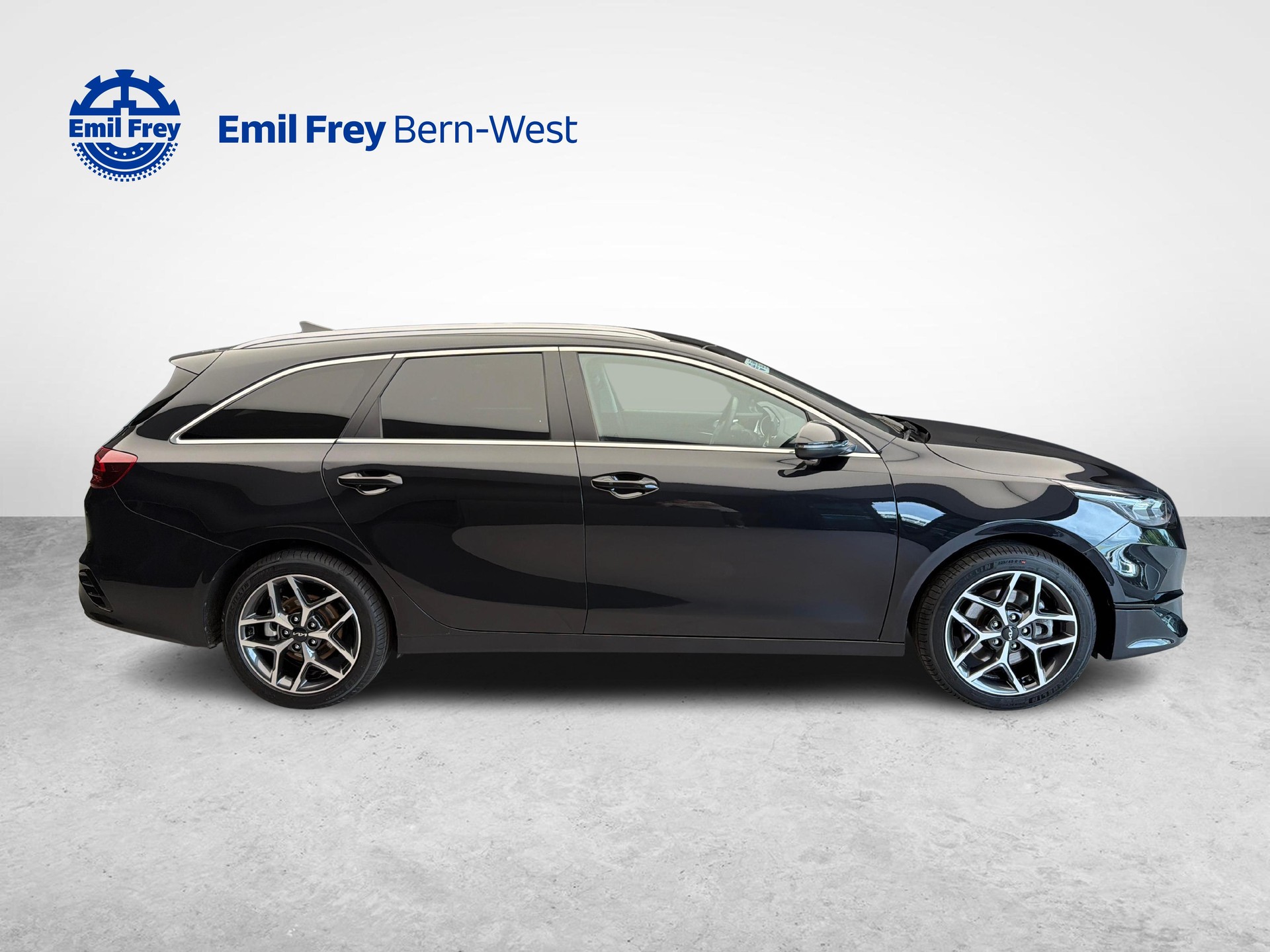 KIA Ceed SW 1.5 T-GDi Power-image-5