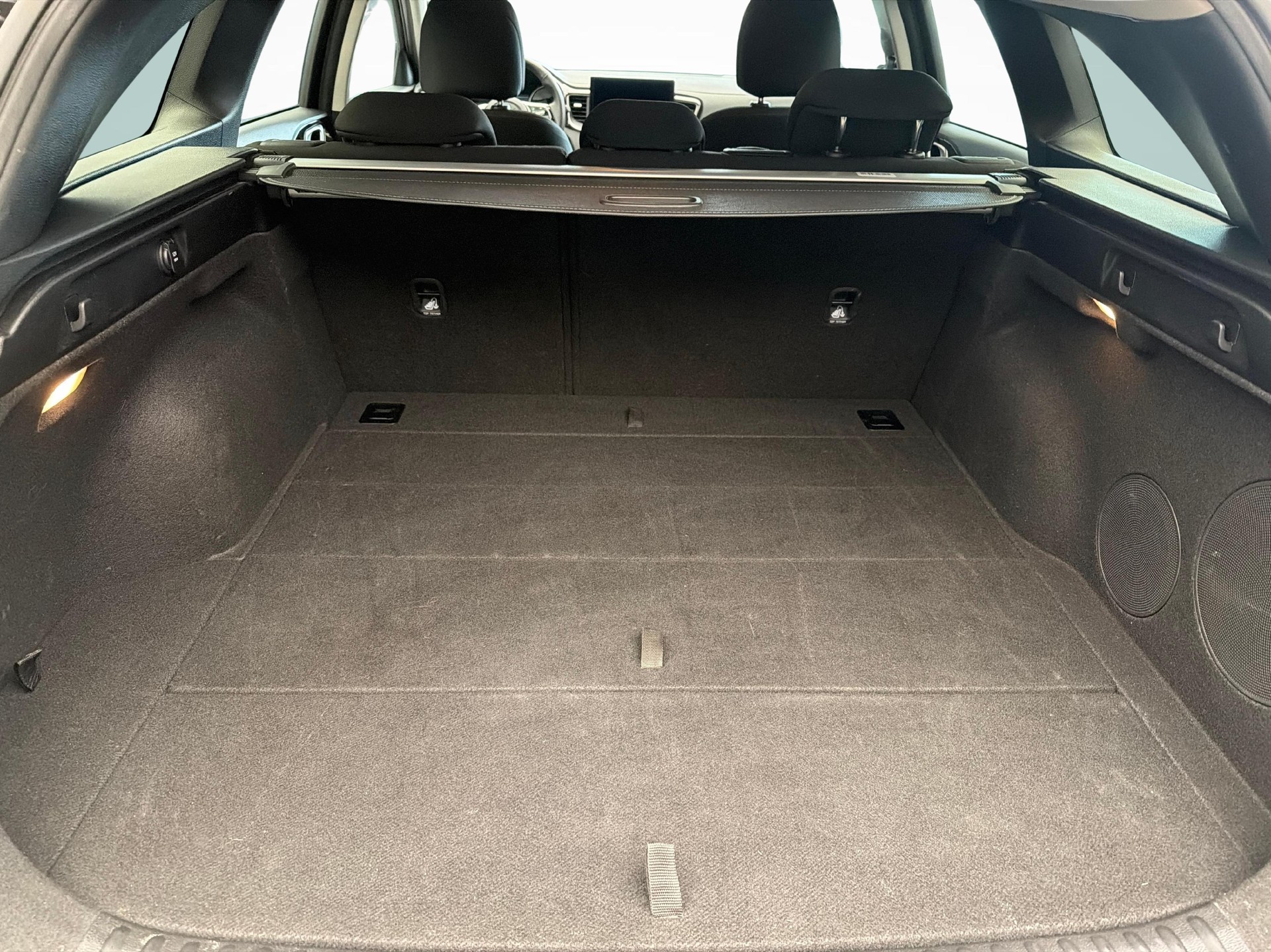 KIA Ceed SW 1.5 T-GDi Power-image-11