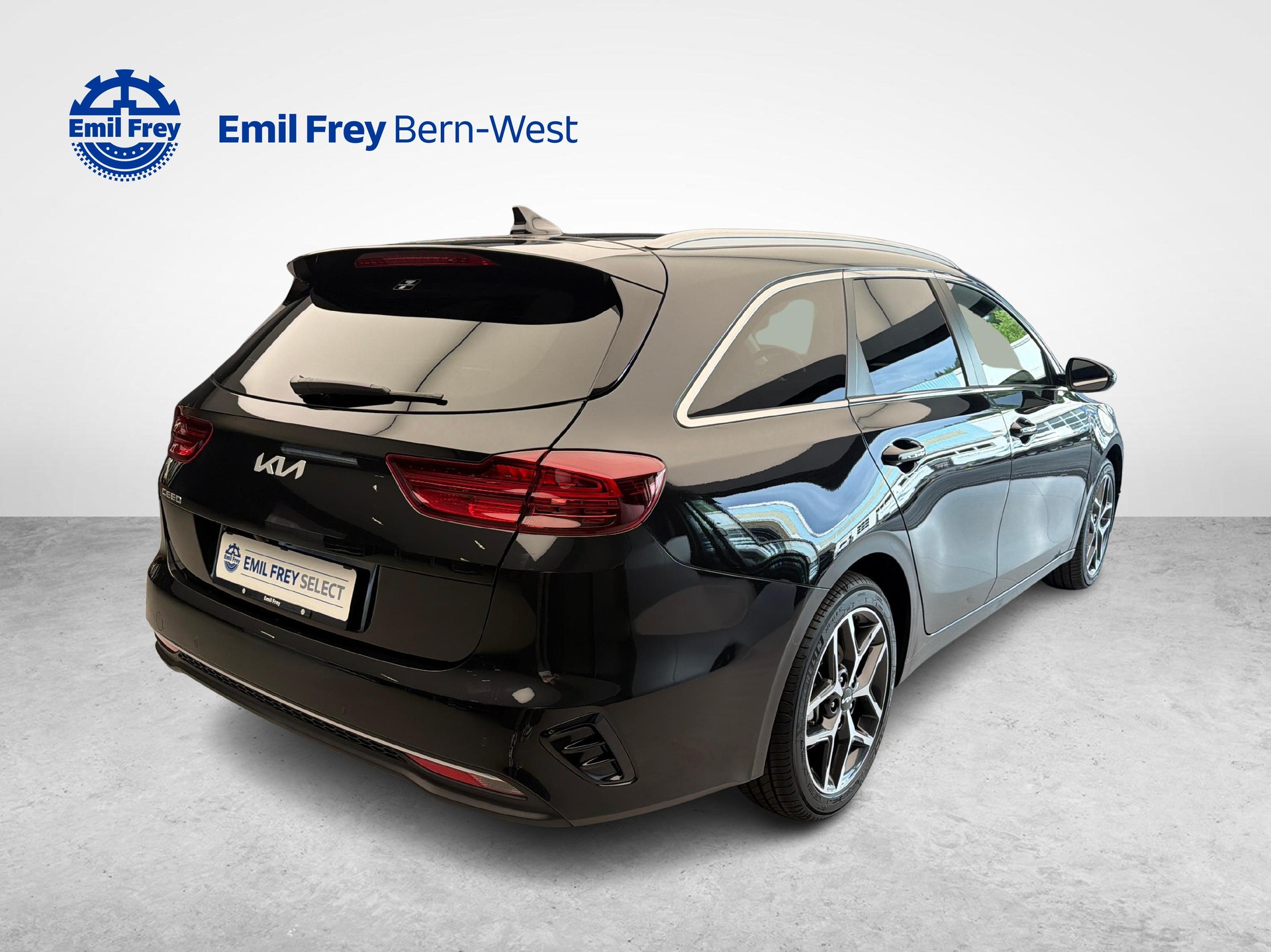 KIA Ceed SW 1.5 T-GDi Power-image-4