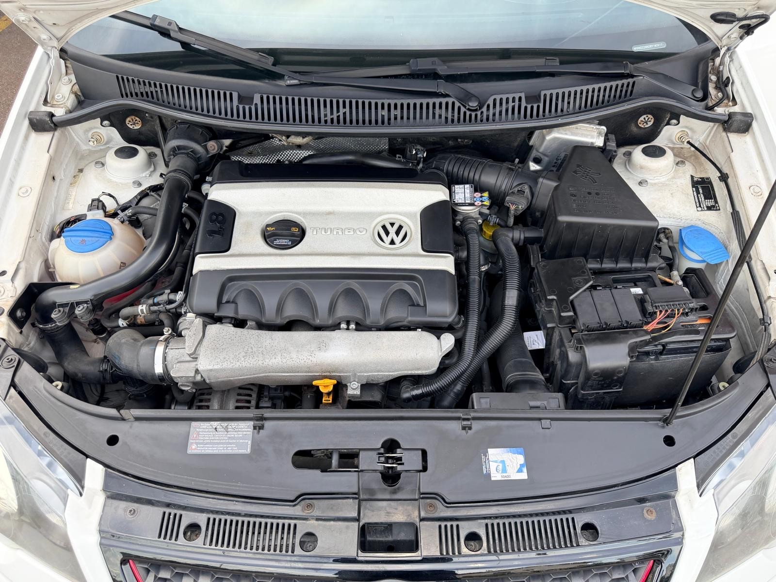 VW Polo 1.8 20V Turbo GTI-image-8