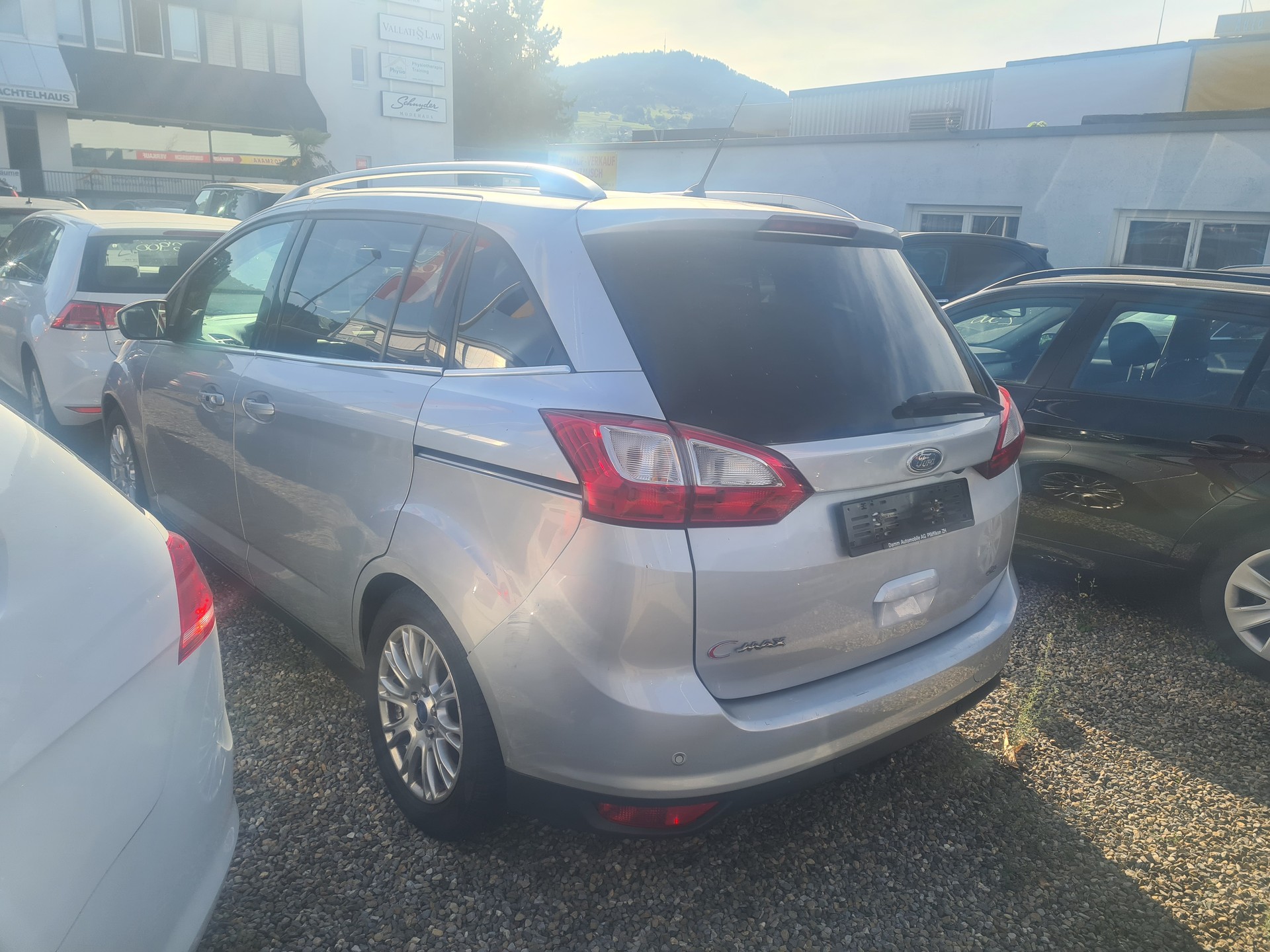 FORD Grand C-Max 1.6 TDCi Ambiente-image-3