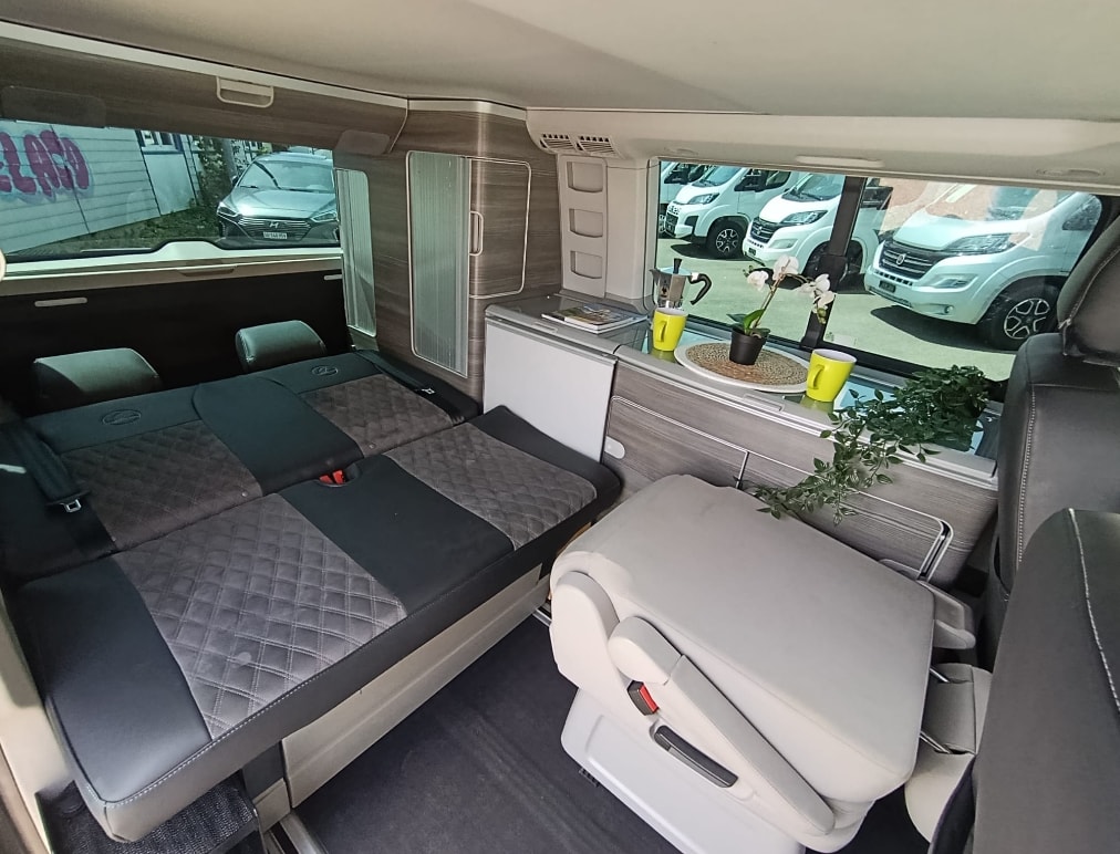 VW T6 California 2.0 Bi-TDI Ocean GREY DSG-image-18