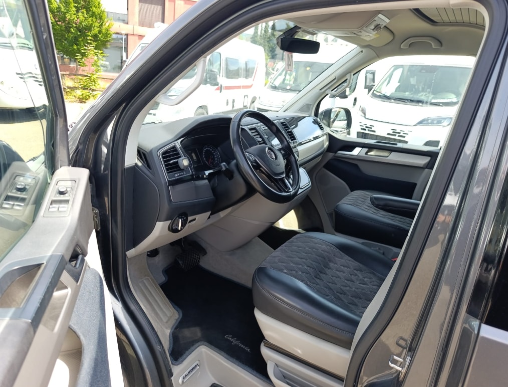 VW T6 California 2.0 Bi-TDI Ocean GREY DSG-image-12