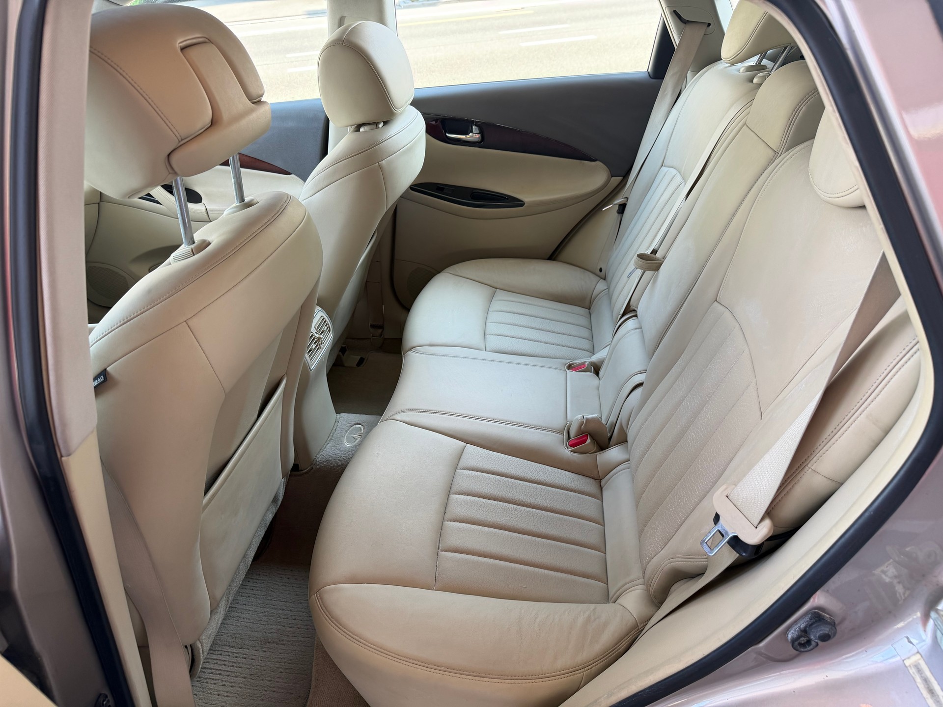 INFINITI EX-image-8