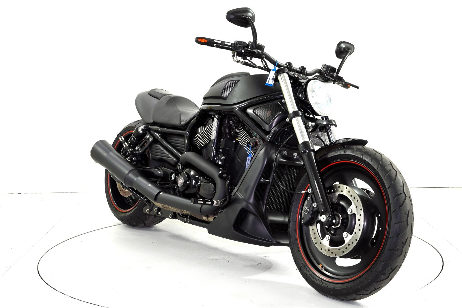 HARLEY-DAVIDSON VRSCDX V-Rod-showroom-element-1