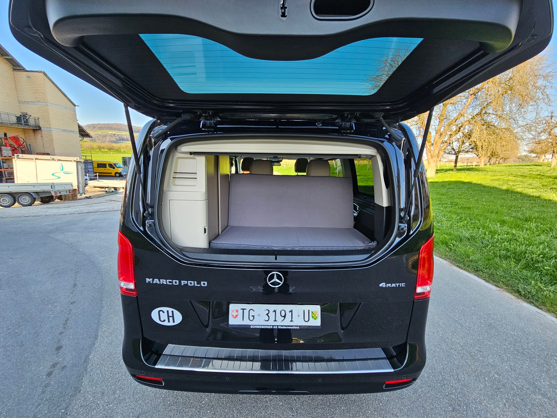 MERCEDES-BENZ Marco Polo 300 d 4M Automat-image-12