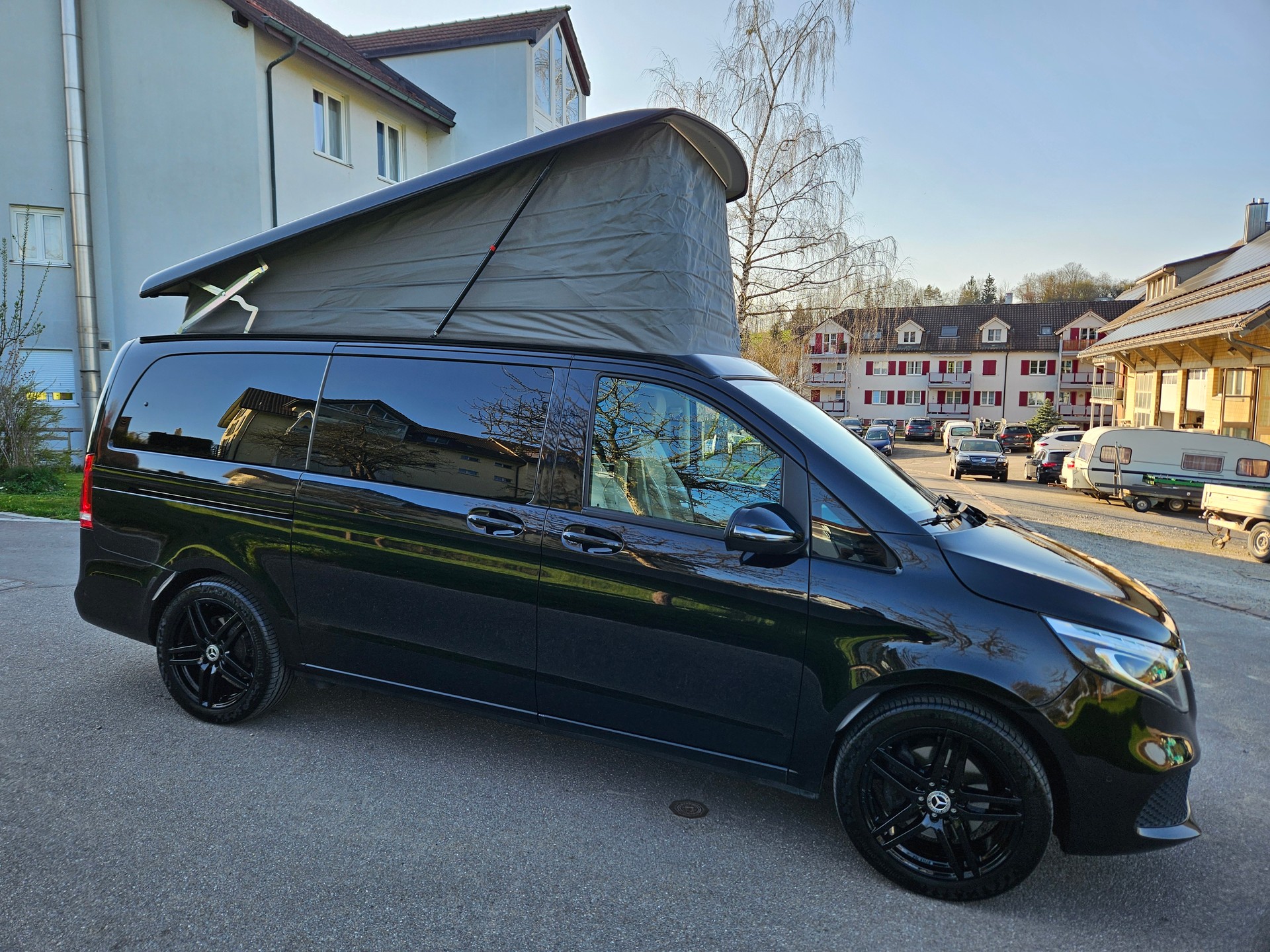 MERCEDES-BENZ Marco Polo 300 d 4M Automat-image-1