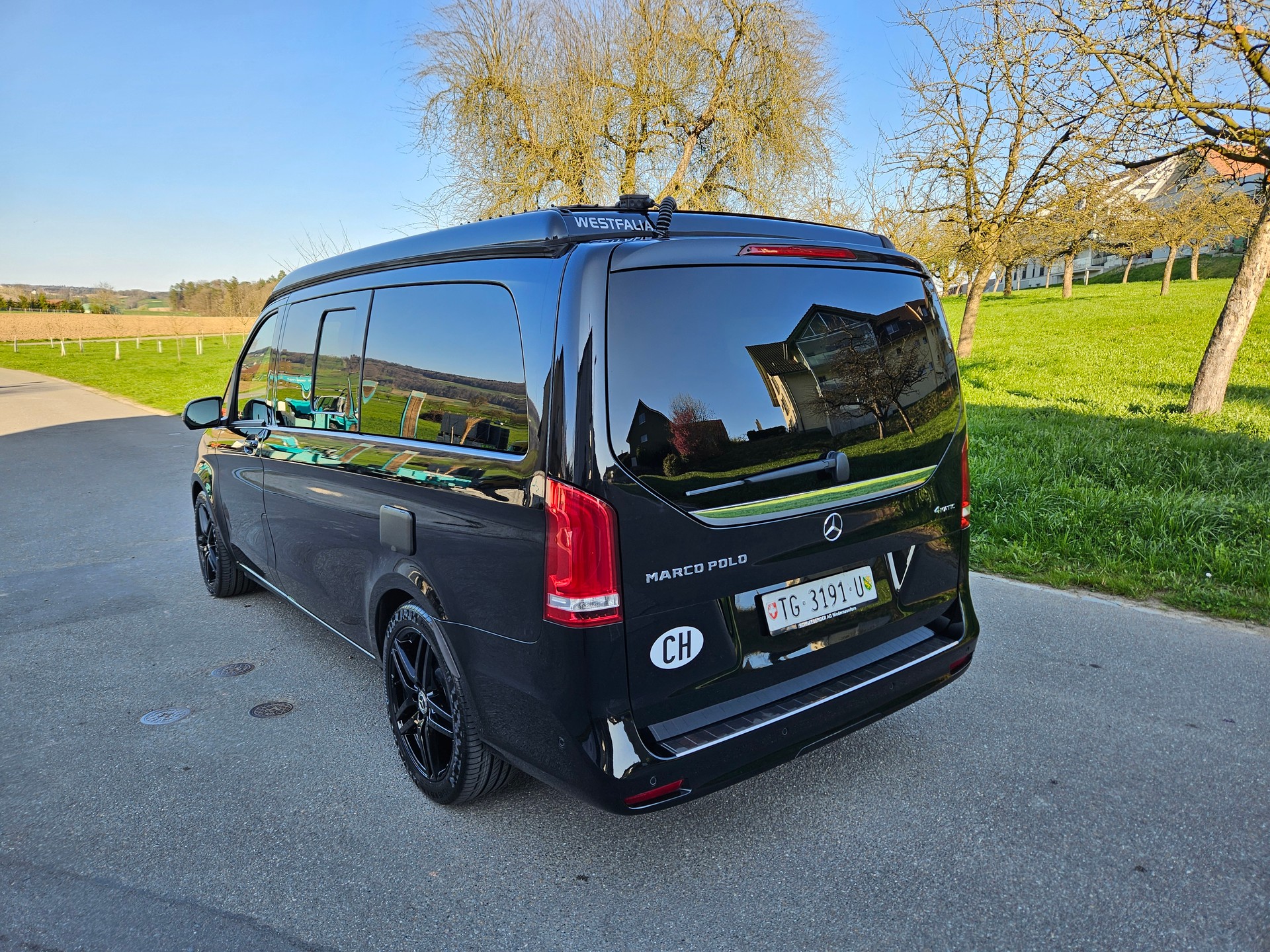 MERCEDES-BENZ Marco Polo 300 d 4M Automat-image-10