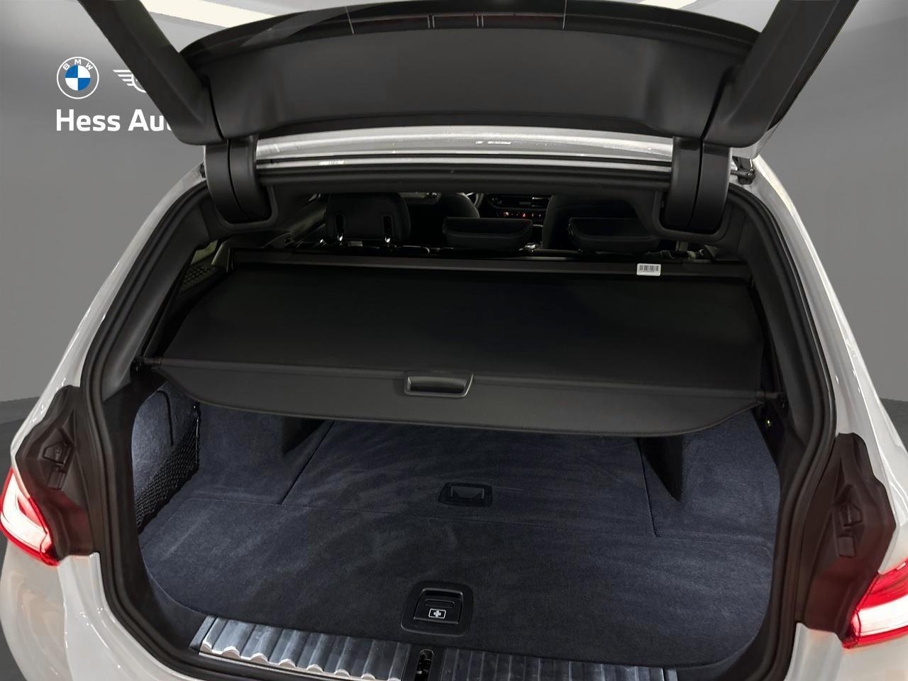 BMW 320d xDrive Touring M Sport-image-9