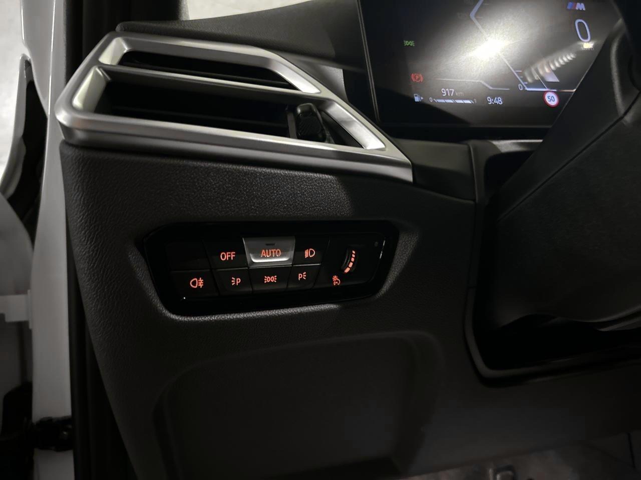 BMW 320d xDrive Touring M Sport-image-19