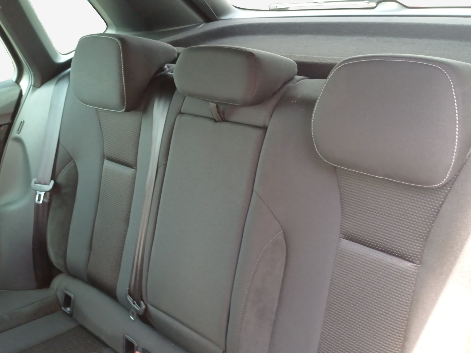 SKODA Kamiq 1.0 TSI Dynamic DSG-image-11