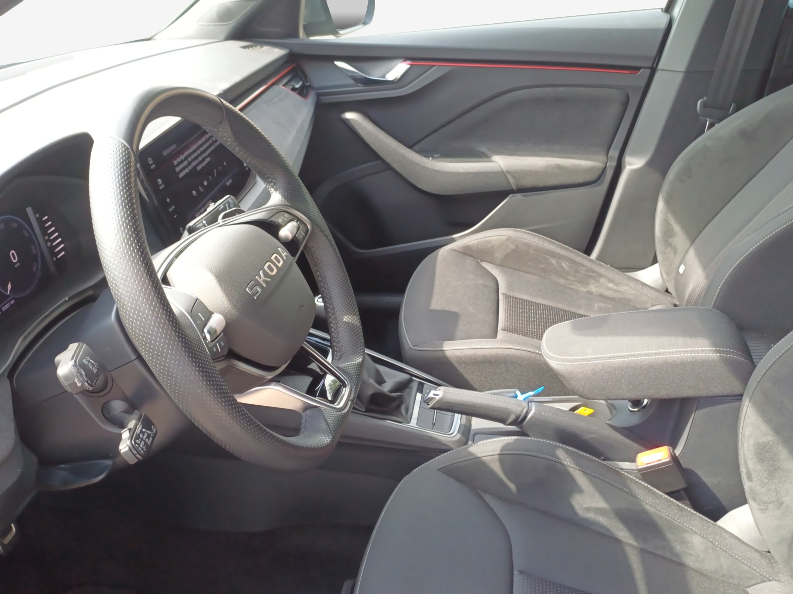 SKODA Kamiq 1.0 TSI Dynamic DSG-image-7