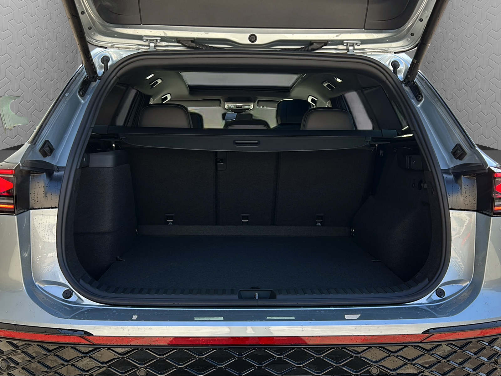 VW Tayron 1.5 TSI evo2 eHybrid R-Line DSG-image-13
