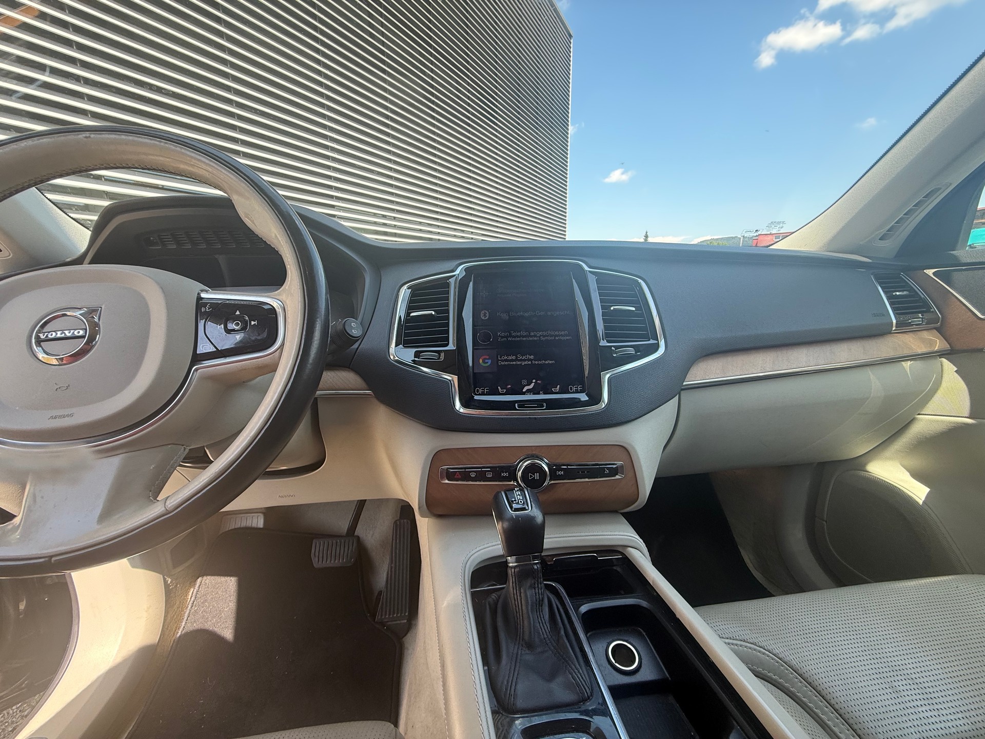 VOLVO XC90 D5 AWD Inscription Geartronic-image-7