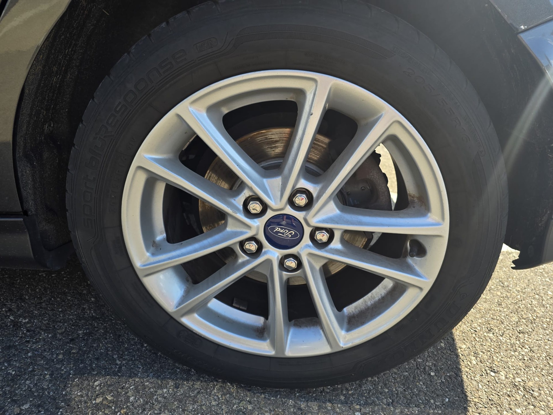 FORD Focus-image-17