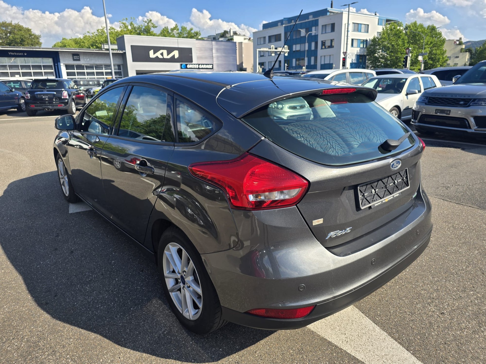 FORD Focus-showroom-element-3