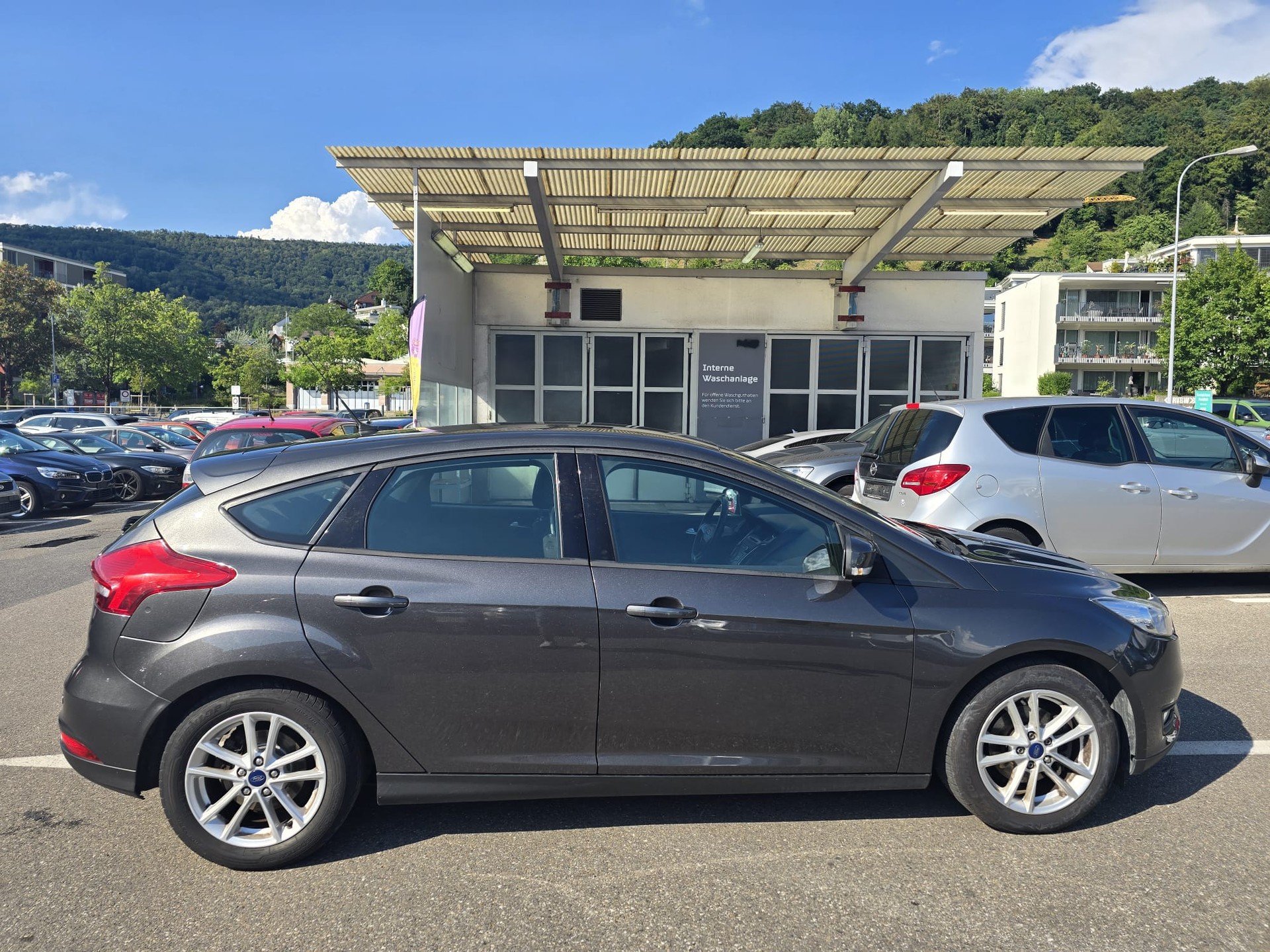 FORD Focus-image-6