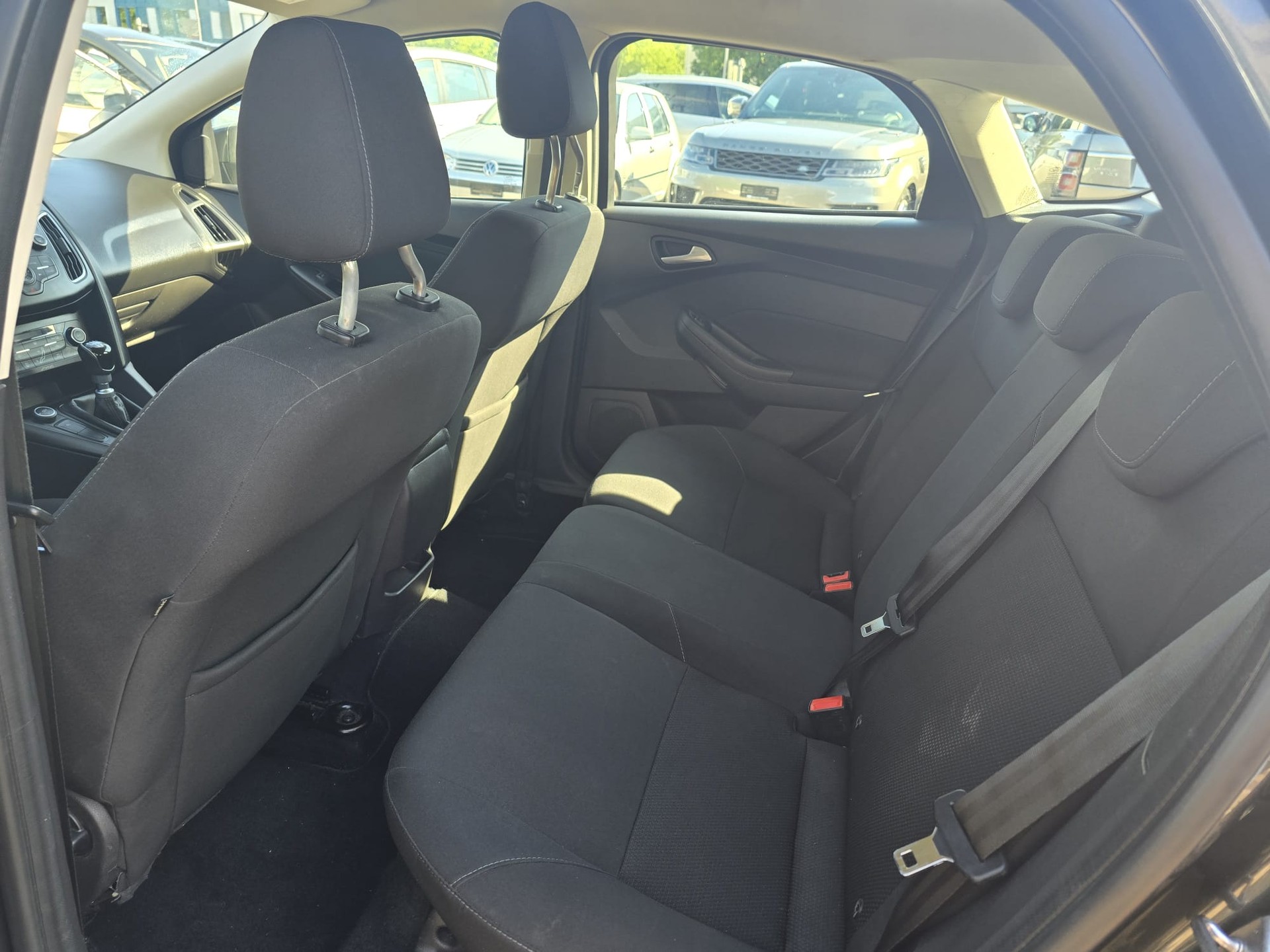 FORD Focus-image-16